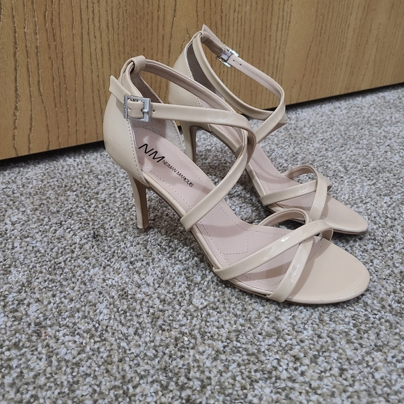 Neiman Marcus Patent Nude Strappy Heeled Sandals - Picture 2 of 6